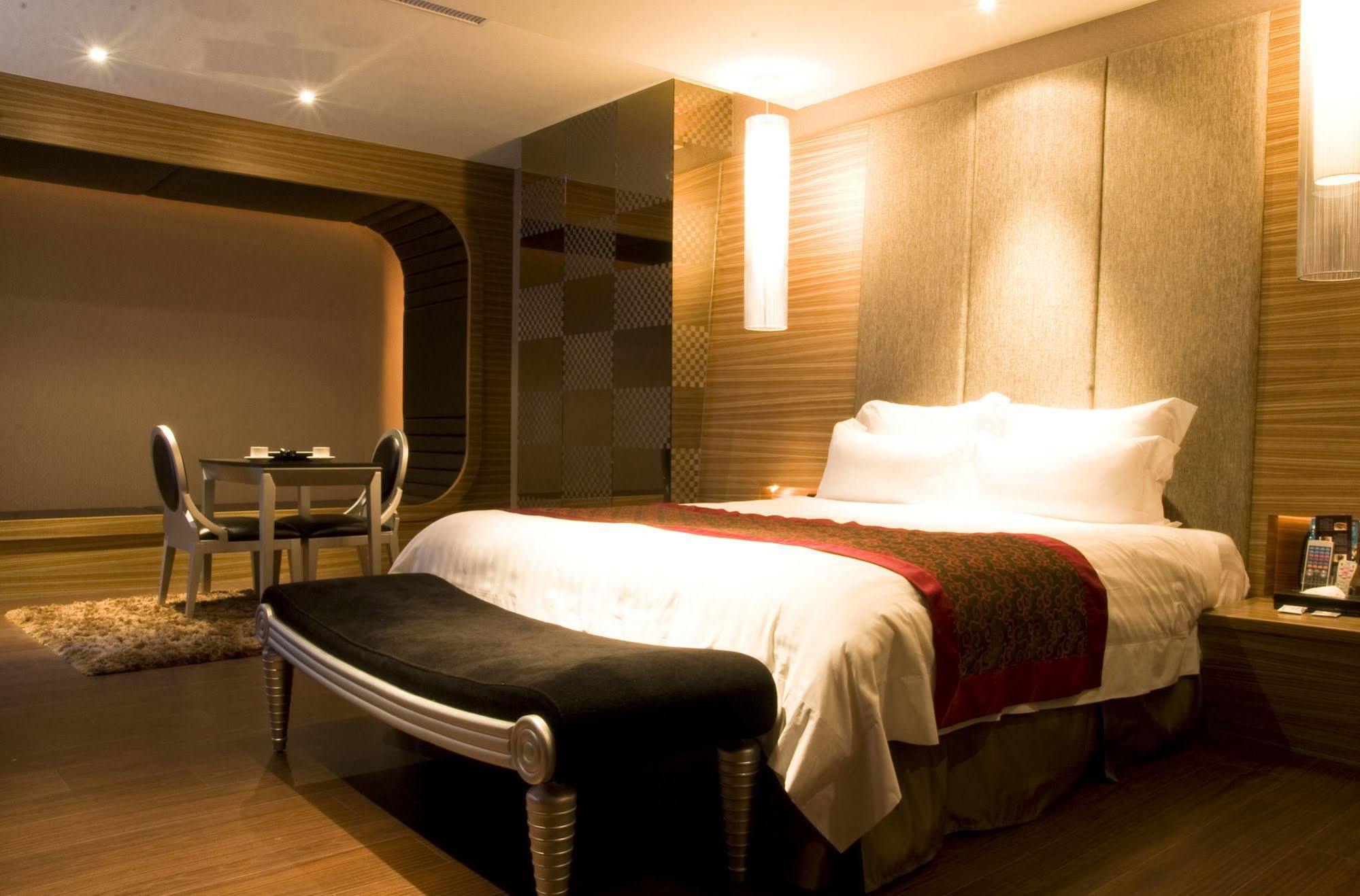 Yes Motel Zhonghe  Exterior foto